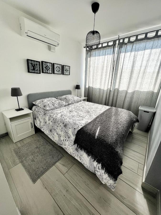 Les Appartements Du Carnot - Terrasses Et Jardins La Rochelle  Exterior foto